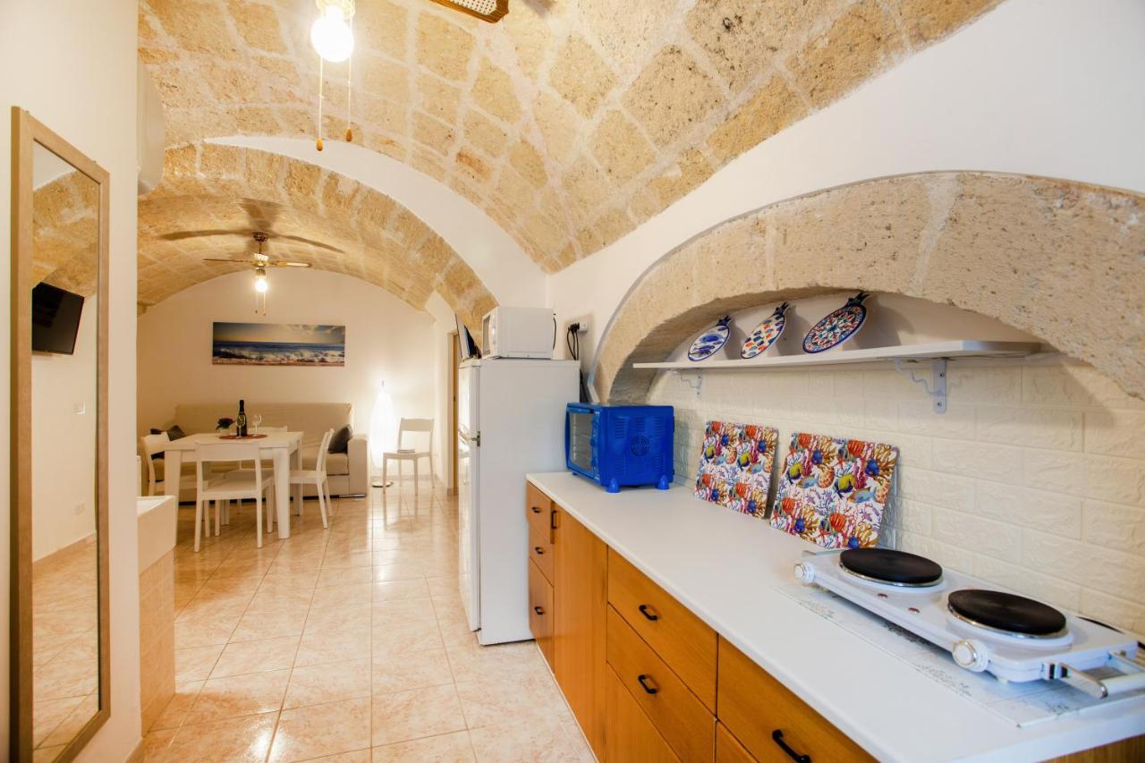 Monopoli Heartbeat - Apartment 200M From Sea エクステリア 写真