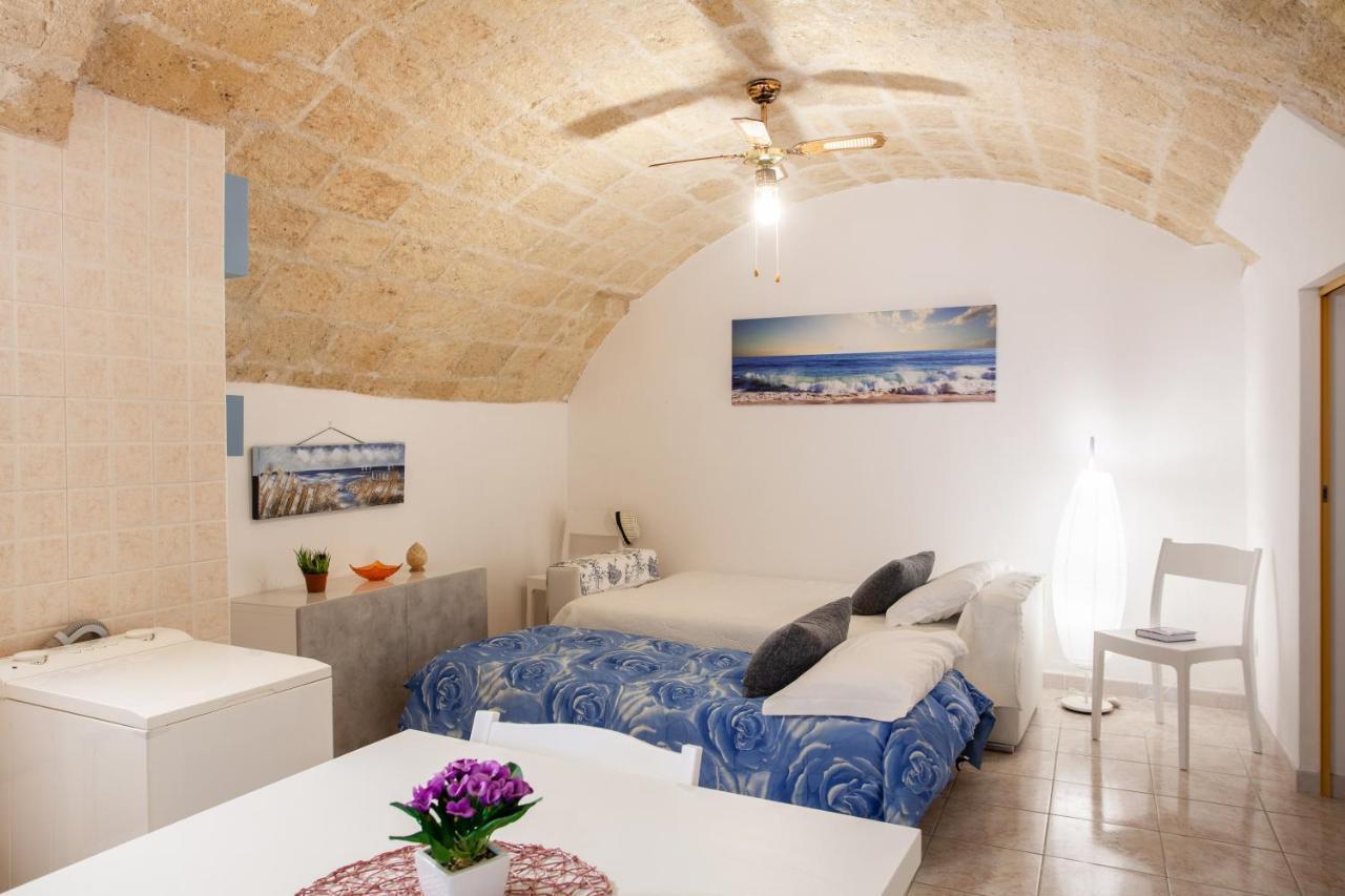 Monopoli Heartbeat - Apartment 200M From Sea エクステリア 写真